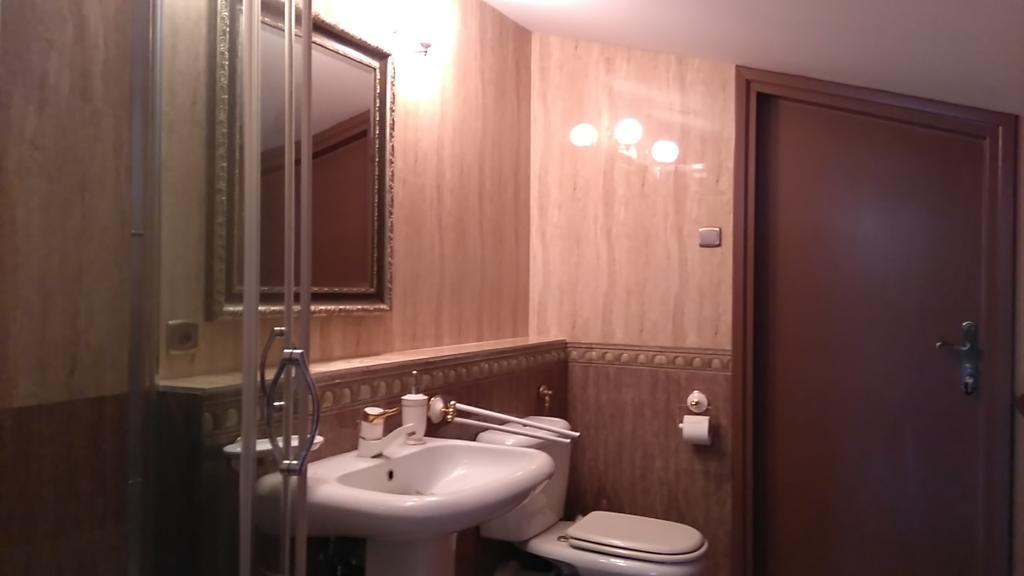 Villa Podkowa Podkowa Leśna Exteriör bild