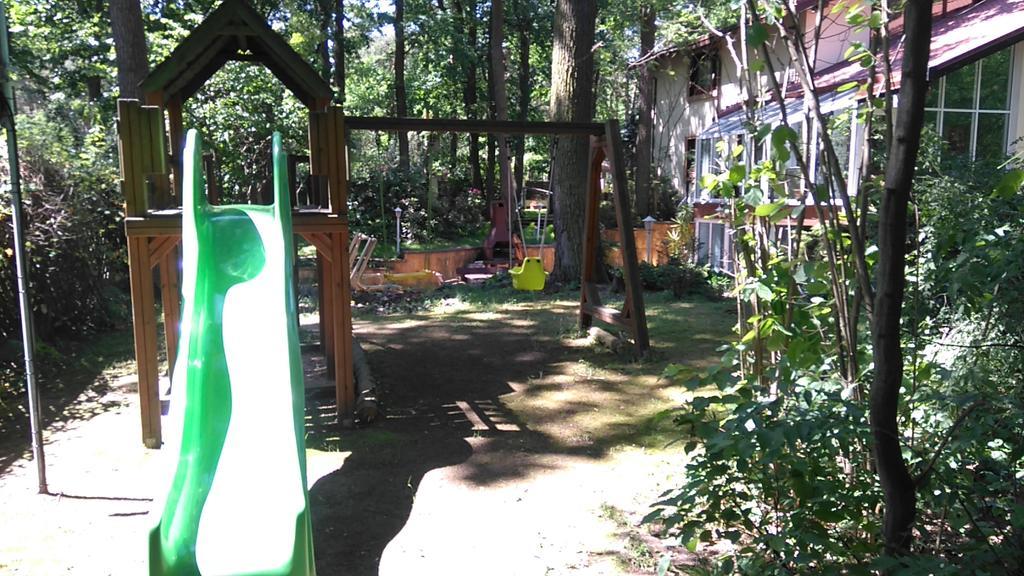 Villa Podkowa Podkowa Leśna Exteriör bild