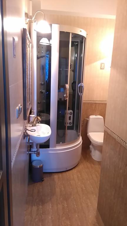 Villa Podkowa Podkowa Leśna Exteriör bild