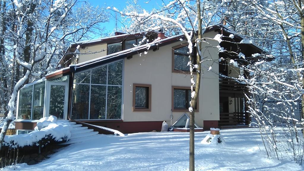 Villa Podkowa Podkowa Leśna Exteriör bild