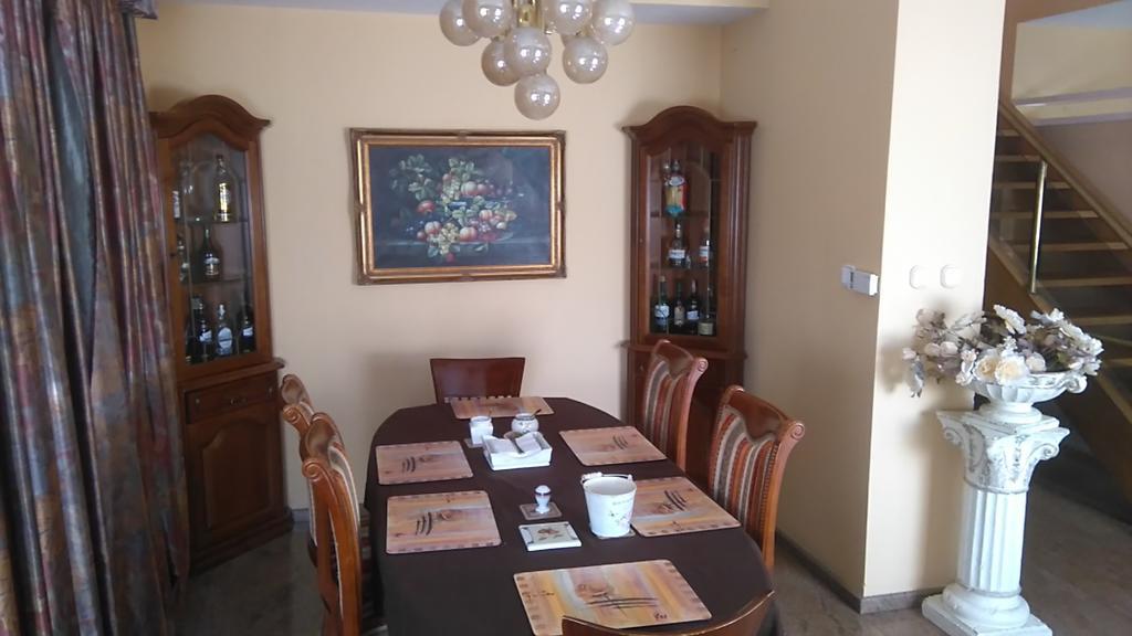 Villa Podkowa Podkowa Leśna Exteriör bild